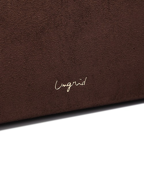 Ungrid(アングリッド)の「【Ungrid/アングリッド】軽量ワンハンドル スエードタッチスクウェアワイドショルダーバッグ(500mlペットボトル収納可能)(ショルダーバッグ・レディース・アイボリー/ダークブラウン/ブラック/ベージュ・FREE)」の8枚目の写真