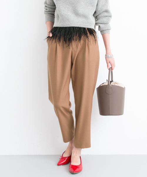 URBAN RESEARCH（アーバンリサーチ）の「 UR 起毛ウエストゴムテーパードパンツ（その他パンツ・レディース・ブラウン系その他/ライトグレー/チェック・38/36）」の2枚目の写真