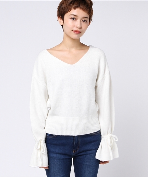 one after another NICE CLAUP（ワンアフターアナザーナイスクラップ）の「袖リボンもちもちニット（ニット/セーター・レディース・ピンク/レッド/アイボリー/ブラック・FREE）」の5枚目の写真