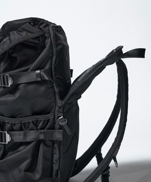 大特価‼️ MAKAVELIC SIERRA SUPERIORITY バックパック 楽天市場】【4日間限定 最大42倍】 ノベルティ付 【正規品1年
