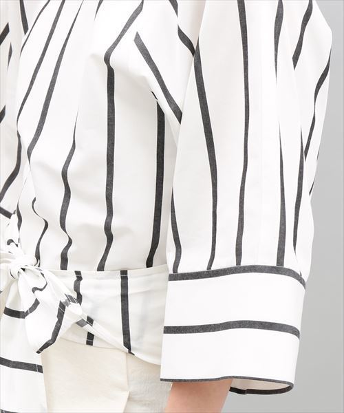 ADAM ET ROPE'(アダムエロペ)の「バックオープンカシュクールブラウス(シャツ/ブラウス・レディース・ブラック系その他/ホワイト/ベージュ系その他2・FREE)」の19枚目の写真