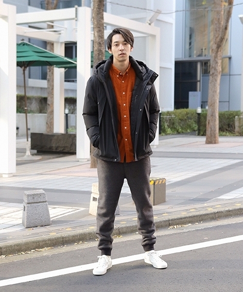 niko and...（ニコアンド）の「Nコーデュロイボタンダウンシャツ【niko and ...】（シャツ/ブラウス・メンズ・ベージュ/オレンジ/チャコール・MEDIUM/LARGE）」の10枚目の写真