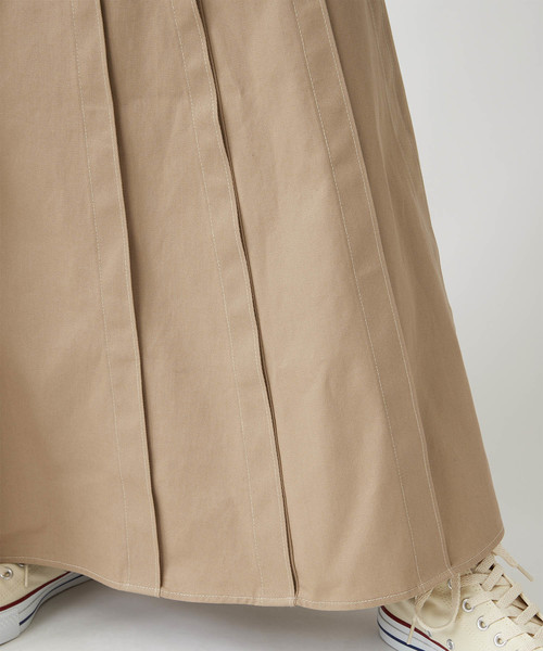 Velvet BY NOISE MAKER（ベルベッドバイノイズメーカー）の「ハイウエストタックマキシスカート（スカート・レディース・ベージュ/レッド/カーキ・FREE）」の16枚目の写真
