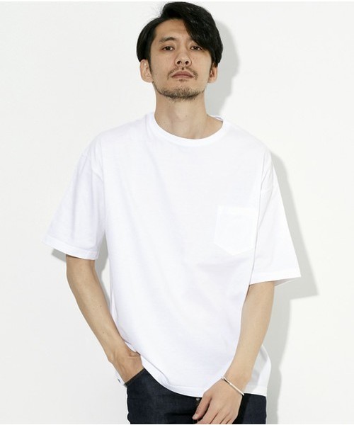 United Athle（ユナイテッドアスレ）の「【UNITED ATHLE】5.6ozビックシルエットポケTシャツ/05008-01（Tシャツ/カットソー・メンズ・ホワイト/ブラック/ネイビー/グレー・SMALL/MEDIUM/LARGE/4）」の2枚目の写真