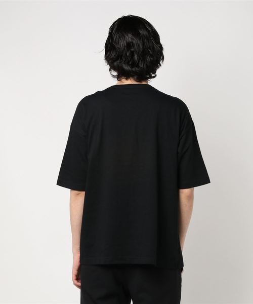 United Athle（ユナイテッドアスレ）の「【UNITED ATHLE】5.6ozビックシルエットポケTシャツ/05008-01（Tシャツ/カットソー・メンズ・ホワイト/ブラック/ネイビー/グレー・SMALL/MEDIUM/LARGE/4）」の7枚目の写真