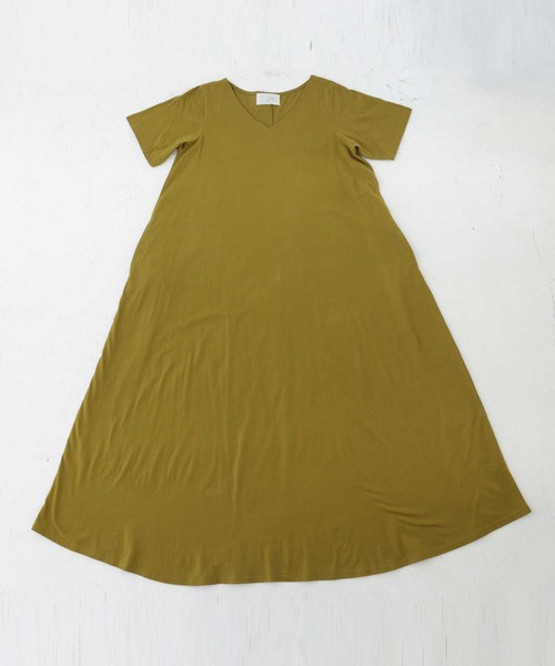 antiqua(アンティカ)の「綿100%Aラインロングワンピース(ワンピース・レディース・ブラック/カーキ/ネイビー/ブラウン系その他/ブルー系その他/イエロー系その他/カーキオリーブ/グレー系その他/オレンジ系その他・FREE)」の12枚目の写真