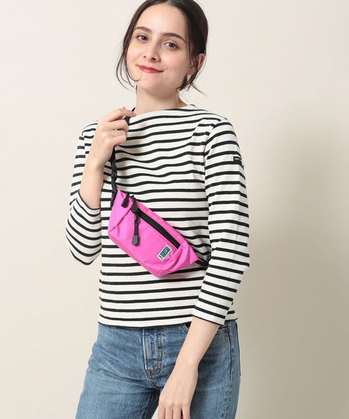 MEI（メイ）の「【MEI】ボディバッグ MINIMUM MOO（ボディバッグ/ウエストポーチ・レディース・パープル/オリーブ/ピンク/イエロー/ブラック/レッド・FREE）」の10枚目の写真