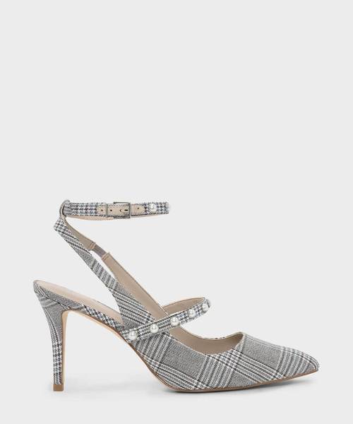 CHARLES & KEITH(チャールズ & キース)の「パールディーテルアンクルストラップヒール / PEARL DETAIL ANKLE STRAP HEELS(パンプス・レディース・ブラック/グレー/オリーブ・22.5cm/23cm/23.5cm/24.5cm/25cm/25.5cm/25㎝)」の3枚目の写真