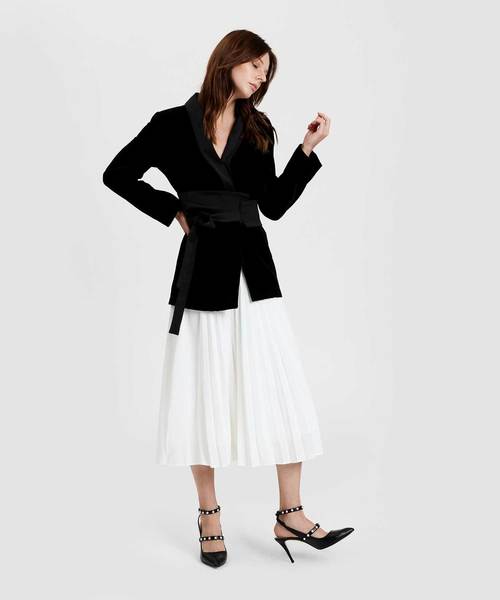 CHARLES & KEITH(チャールズ & キース)の「パールディーテルアンクルストラップヒール / PEARL DETAIL ANKLE STRAP HEELS(パンプス・レディース・ブラック/グレー/オリーブ・22.5cm/23cm/23.5cm/24.5cm/25cm/25.5cm/25㎝)」の8枚目の写真