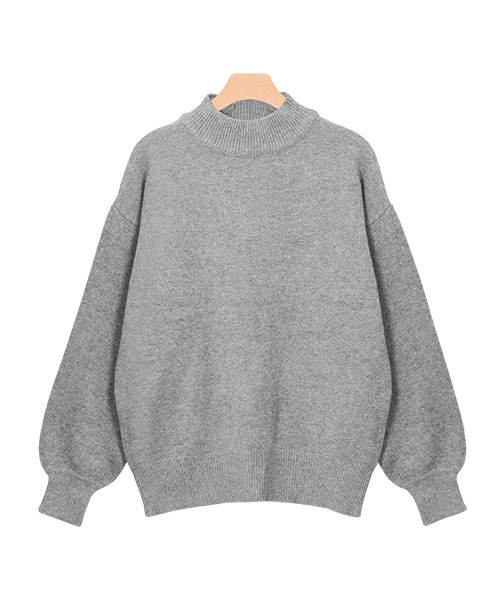 Pierrot（ピエロ）の「もっちりカシミアタッチボリュームスリーブニット（ニット/セーター・レディース・ブラック/杢グレー/ブラウン/ベージュ系その他/カーキ/インディゴブルー/マスタード/ボルドー/グレイッシュベージュ/オフホワイト/ラベンダー/イエロー/ライトピンク/ミント/ホワイト×ブラック/ライトブルー・M/L）」の5枚目の写真