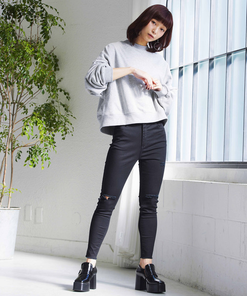 WEGO（ウィゴー）の「WEGO/デイリーショートスウェット（スウェット・レディース・ホワイト/ブラック/ベージュ/ピンク/杢グレー・FREE）」の9枚目の写真