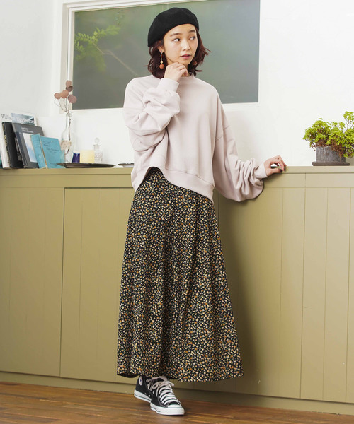 WEGO（ウィゴー）の「WEGO/デイリーショートスウェット（スウェット・レディース・ホワイト/ブラック/ベージュ/ピンク/杢グレー・FREE）」の22枚目の写真