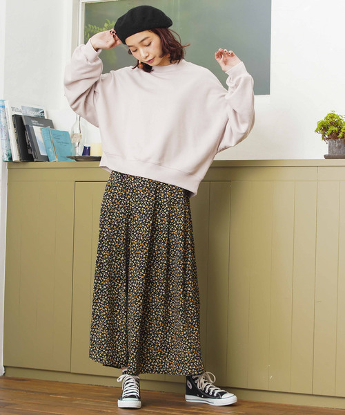 WEGO（ウィゴー）の「WEGO/デイリーショートスウェット（スウェット・レディース・ホワイト/ブラック/ベージュ/ピンク/杢グレー・FREE）」の14枚目の写真