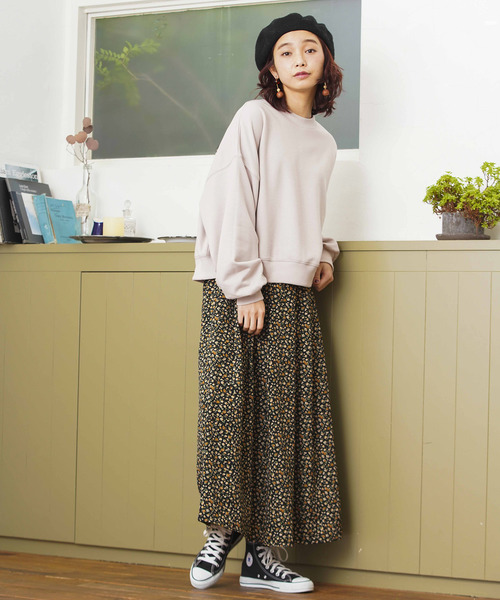 WEGO（ウィゴー）の「WEGO/デイリーショートスウェット（スウェット・レディース・ホワイト/ブラック/ベージュ/ピンク/杢グレー・FREE）」の18枚目の写真