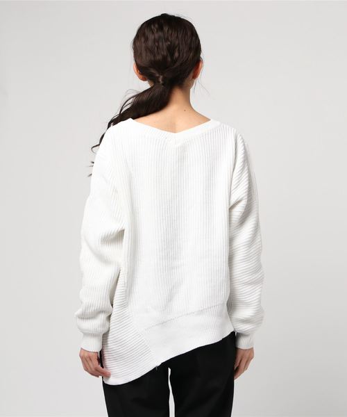 GGD(ジージーディー)の「Roger&Raw/ケーブルアシメポケ付P/O(ニット/セーター・レディース・グレー/ライトブルー/ベージュ/ホワイト/カーキ・M)」の7枚目の写真