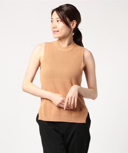 Hub&Spoke(ハブアンドスポーク)の「畔編みノースリーブプルオーバー(その他トップス・レディース・オフホワイト/グレー/ネイビー/キャメル・FREE)」の2枚目の写真
