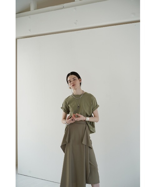 CLANE（クラネ）の「BACK FRILL T-SHIRT（Tシャツ/カットソー