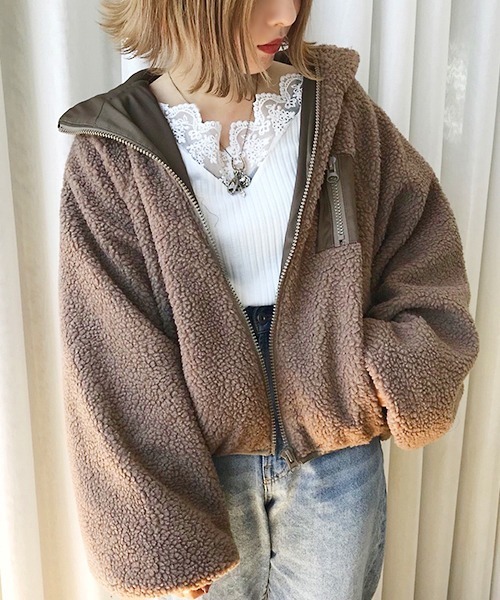 apres jour（アプレジュール）の「もこもこフードボアブルゾン 