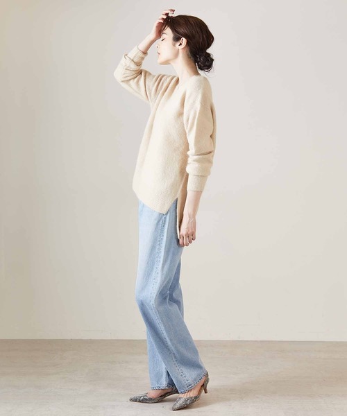 【美品】OUVRAGE CLASSE ラクーンV開きニットプルオーバー　ブラック OUVRAGE CLASSE（ウヴラージュクラス）の「ラクーンV開きニット