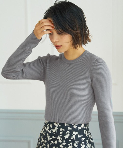 coca（coca）（コカ）の「＼新色追加／極厚クルーネックリブニット（ニット/セーター・レディース・ブラック/ベージュ/アイボリー/グレー/レッド/ネイビー/パープル/ライトブルー/カーキ/チャコール/ライトグレー/A/B/ダークブラウン/その他1/ダークグリーン/ライトベージュ/ワイン・ONE SIZE/S/M/L）」の4枚目の写真