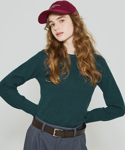 coca（coca）（コカ）の「＼新色追加／極厚クルーネックリブニット（ニット/セーター・レディース・ブラック/ベージュ/アイボリー/グレー/レッド/ネイビー/パープル/ライトブルー/カーキ/チャコール/ライトグレー/A/B/ダークブラウン/その他1/ダークグリーン/ライトベージュ/ワイン・ONE SIZE/S/M/L）」の9枚目の写真