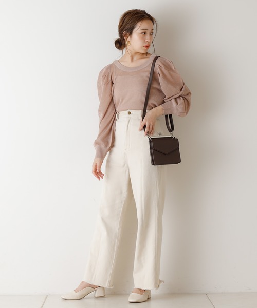 Chico（チコ）の「スクエアクロコミュール（パンプス・レディース・ベージュ/ブラウン/グレイッシュベージュ・SMALL/MEDIUM/LARGE）」の11枚目の写真