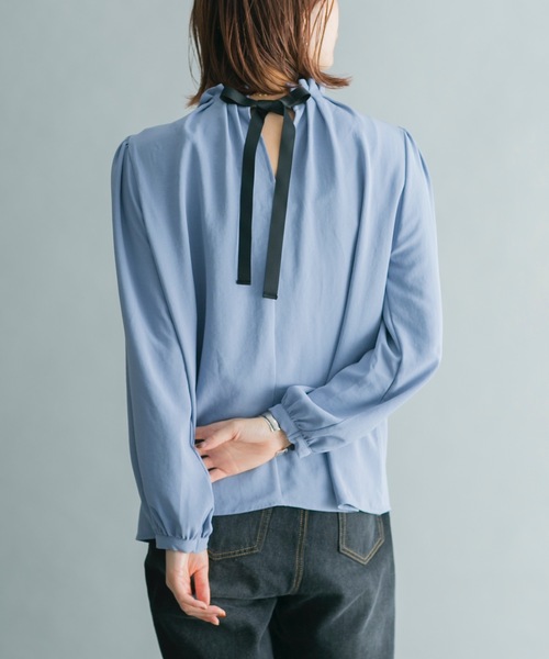 prose verse(プロズヴェール)の「えりパールギャザーネックブラウス(シャツ/ブラウス・レディース・ブラック/ベージュ/サックスブルー・フリ-)」の19枚目の写真