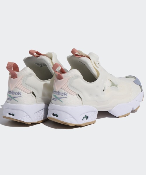 Reebok(リーボック)の「インスタポンプ フューリー OG / Instapump Fury OG Express Yourself(スリッポン・レディース・アイボリー・23.5cm/24.5cm/25.5cm/26.5cm/27.5cm/24.0cm/25.0cm/26.0cm/27.0cm/28.0cm)」の2枚目の写真
