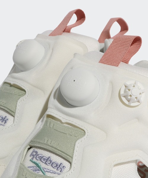 Reebok(リーボック)の「インスタポンプ フューリー OG / Instapump Fury OG Express Yourself(スリッポン・レディース・アイボリー・23.5cm/24.5cm/25.5cm/26.5cm/27.5cm/24.0cm/25.0cm/26.0cm/27.0cm/28.0cm)」の7枚目の写真