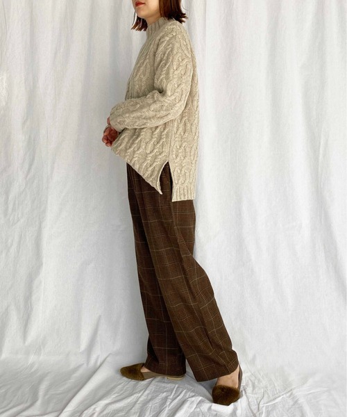 PICCIN（ピッチン）の「【日本製】アラン柄ニット（ニット/セーター・レディース・ベージュ/チャコールグレー・M）」の9枚目の写真