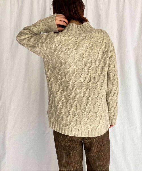 PICCIN（ピッチン）の「【日本製】アラン柄ニット（ニット/セーター・レディース・ベージュ/チャコールグレー・M）」の6枚目の写真