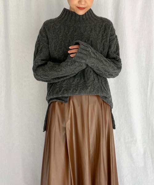 PICCIN（ピッチン）の「【日本製】アラン柄ニット（ニット/セーター・レディース・ベージュ/チャコールグレー・M）」の11枚目の写真