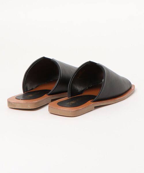 INTERPLANET（インタープラネット）の「Ｖカットサンダル（サンダル・レディース・ブラック/ベージュ・24.5cm/23.5cm/22.5cm）」の16枚目の写真