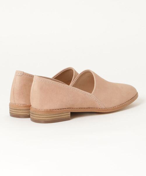 Clarks（クラークス）の「Pure Easy / ピュアイージー (ライトピンクレザー)（パンプス・レディース・ピンク・UK5/UK6/UK4/UK3/UK3.5/UK4.5/UK5.5）」の2枚目の写真