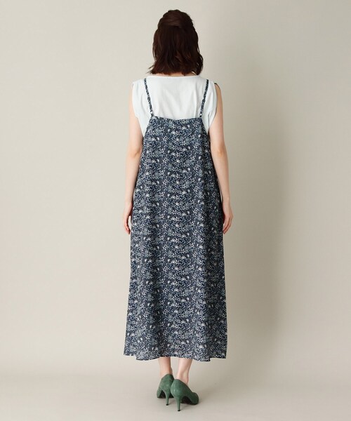 代引可最安値 セール 小花フレアーキャミワンピース ワンピース Laura Ashley ローラアシュレイ のファッション 店舗限定限定あり Arenatheatre Net