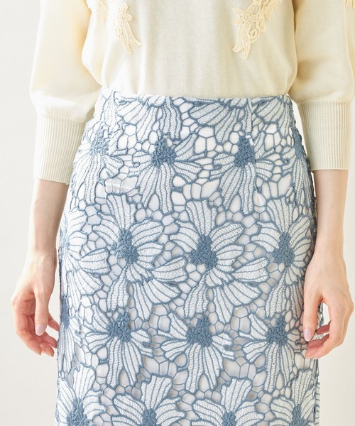 配色フラワーレースタイトスカート≪toccoclosetluxe≫
