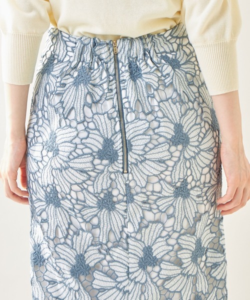 配色フラワーレースタイトスカート≪toccoclosetluxe≫