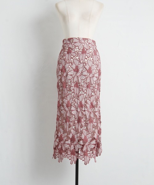 配色フラワーレースタイトスカート≪toccoclosetluxe≫