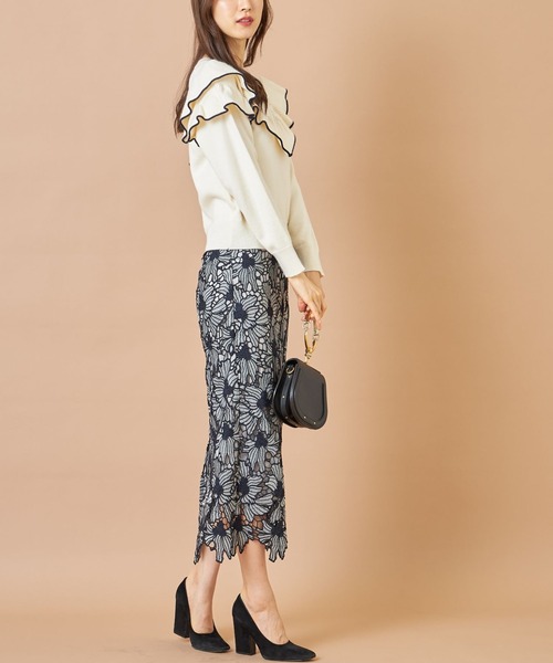 配色フラワーレースタイトスカート≪toccoclosetluxe≫