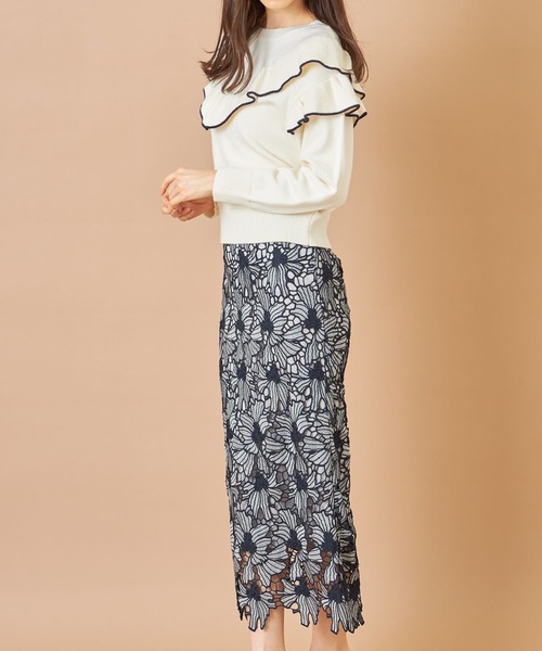 配色フラワーレースタイトスカート≪toccoclosetluxe≫