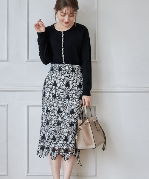 配色フラワーレースタイトスカート≪toccoclosetluxe≫
