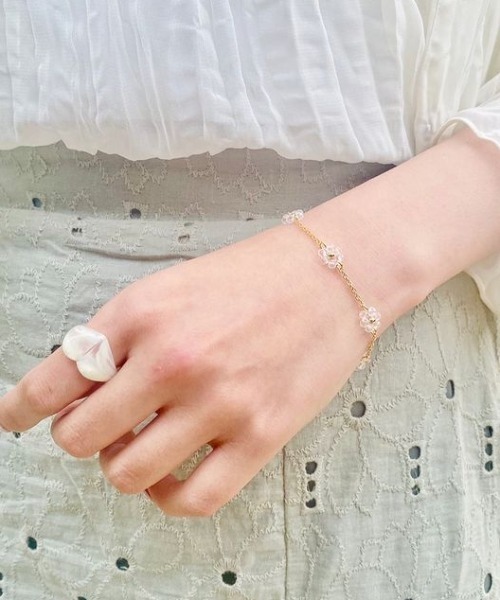 flower（フラワー）の「マーガレットブレスレット（ブレスレット・レディース・ゴールド・FREE）」の6枚目の写真