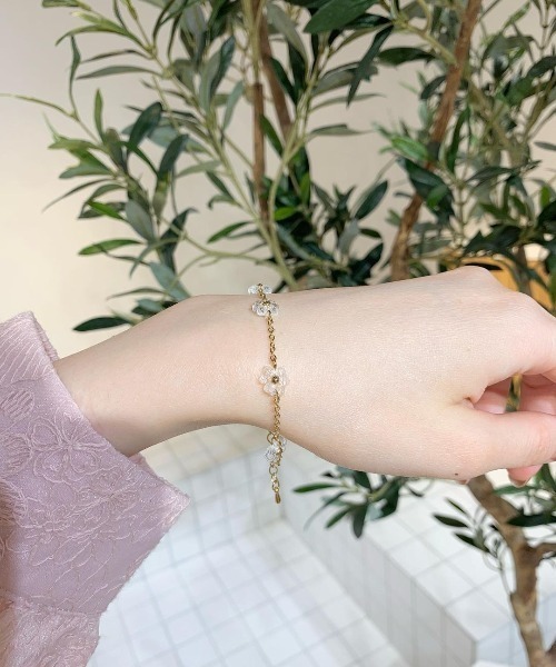 flower（フラワー）の「マーガレットブレスレット（ブレスレット・レディース・ゴールド・FREE）」の9枚目の写真