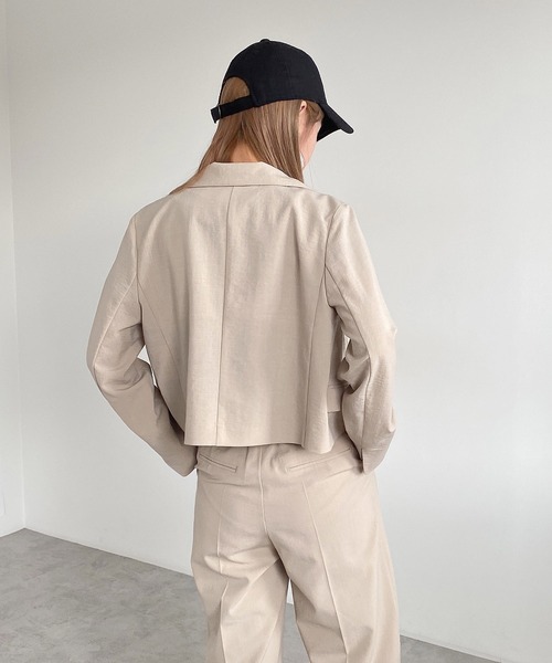 FREE'S MART（フリーズマート）の「【Sシリーズ対応】◆麻調合繊短丈ジャケット（テーラードジャケット・レディース・ホワイト/ベージュ/ブラウン/グリーン・SMALL/MEDIUM）」の17枚目の写真