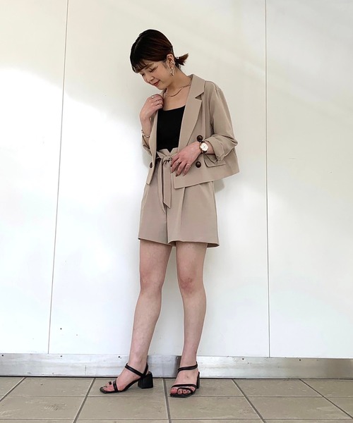 FREE'S MART（フリーズマート）の「【Sシリーズ対応】◆麻調合繊短丈ジャケット（テーラードジャケット・レディース・ホワイト/ベージュ/ブラウン/グリーン・SMALL/MEDIUM）」の20枚目の写真