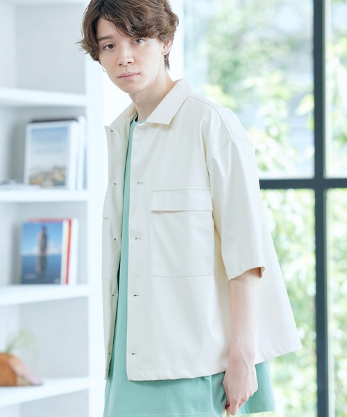 MONO-MART(モノマート)の「シンセティックレザー オーバーサイズ 1/2 sleeve CPOシャツ(シャツ/ブラウス・メンズ・ホワイト/ブラック・M/L)」の12枚目の写真
