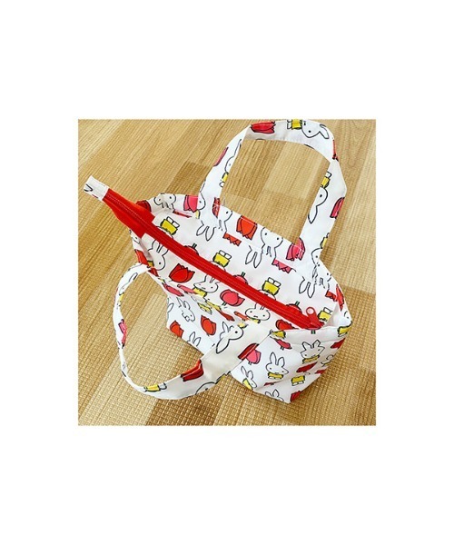 Miffy（ ミッフィー）の「【 miffy 】 転写ランチエコバッグ チューリップ（エコバッグ/サブバッグ・レディース・ホワイト・FREE）」の3枚目の写真