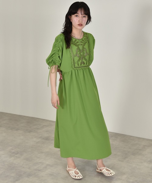 新品✴️未使用✴️アダバット　ワンピース&ペチコート付き　42(LL)　グリーン 新品✴️未使用✴️アダバット ワンピース&ペチコート付き 42(LL