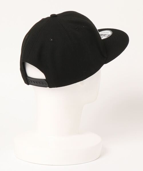 ONSPOTZ(オンスポッツ)の「ニューエラ キャップ NEWERA ARCHLOGO(キャップ・メンズ・ブラック/ネイビー/レッド・M/L)」の19枚目の写真