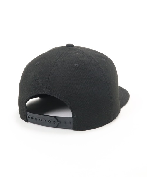 ONSPOTZ(オンスポッツ)の「ニューエラ キャップ NEWERA ARCHLOGO(キャップ・メンズ・ブラック/ネイビー/レッド・M/L)」の6枚目の写真